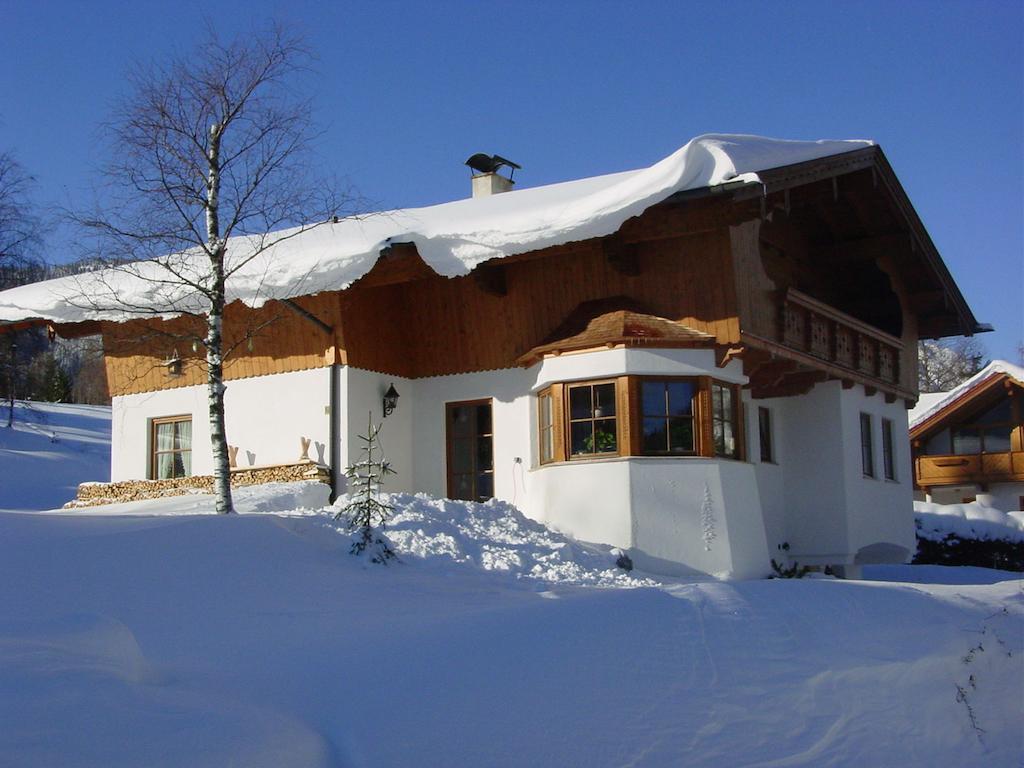 Ferienwohnung Irmgard Steinberg am Rofan Exterior photo